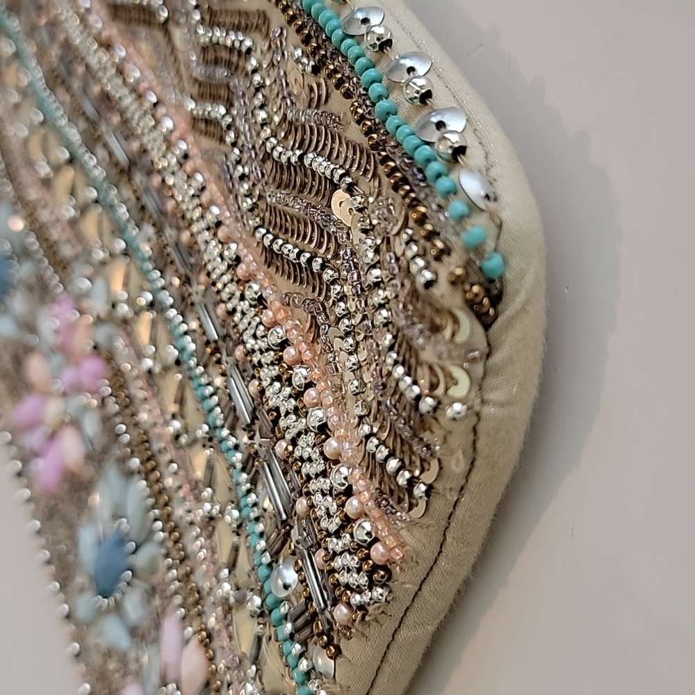 CHARLIE PAIGE BEAD & SEQUIN EMBELLISHED WRISTLET - Picture 7 of 11